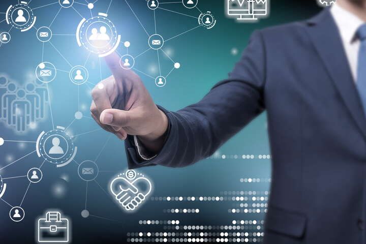 h养成类单机游戏(bl恋爱养成单机游戏)